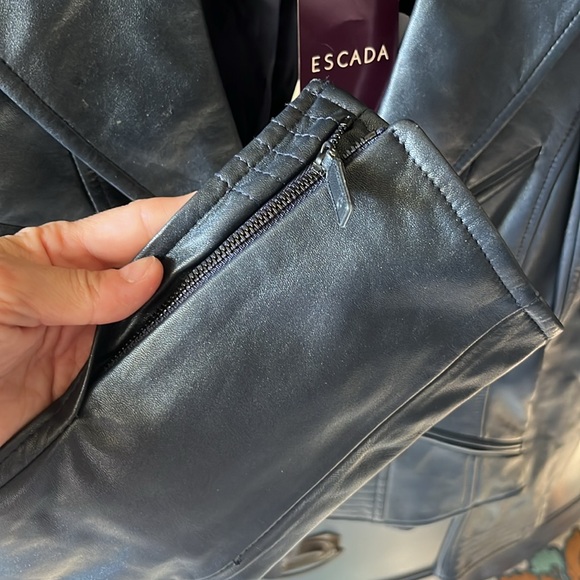 Gorgeous NWT Escada Napa leather jacket Small - Picture 6 of 8